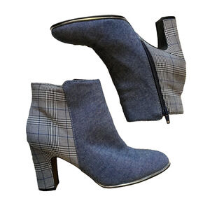 Rialto Bailor Boots Womens Size 8.5 M Blue Denim & Plaid Cottage Heeled Booties